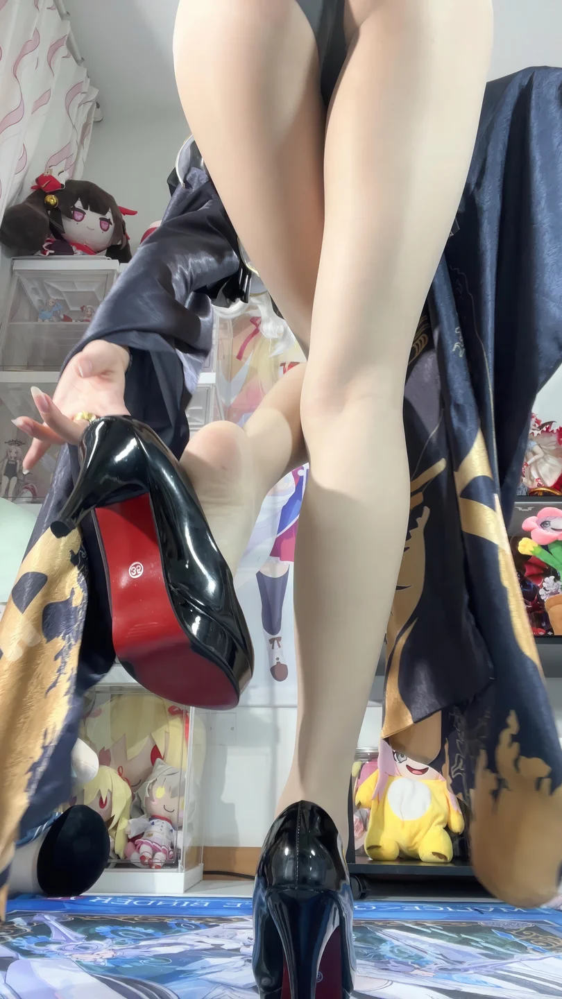 白栎Shirly - No.025 NIKKE 布兰儿 [130P,27V-3.22GB] tg@simisebaisi 【丝足阁】007.webp